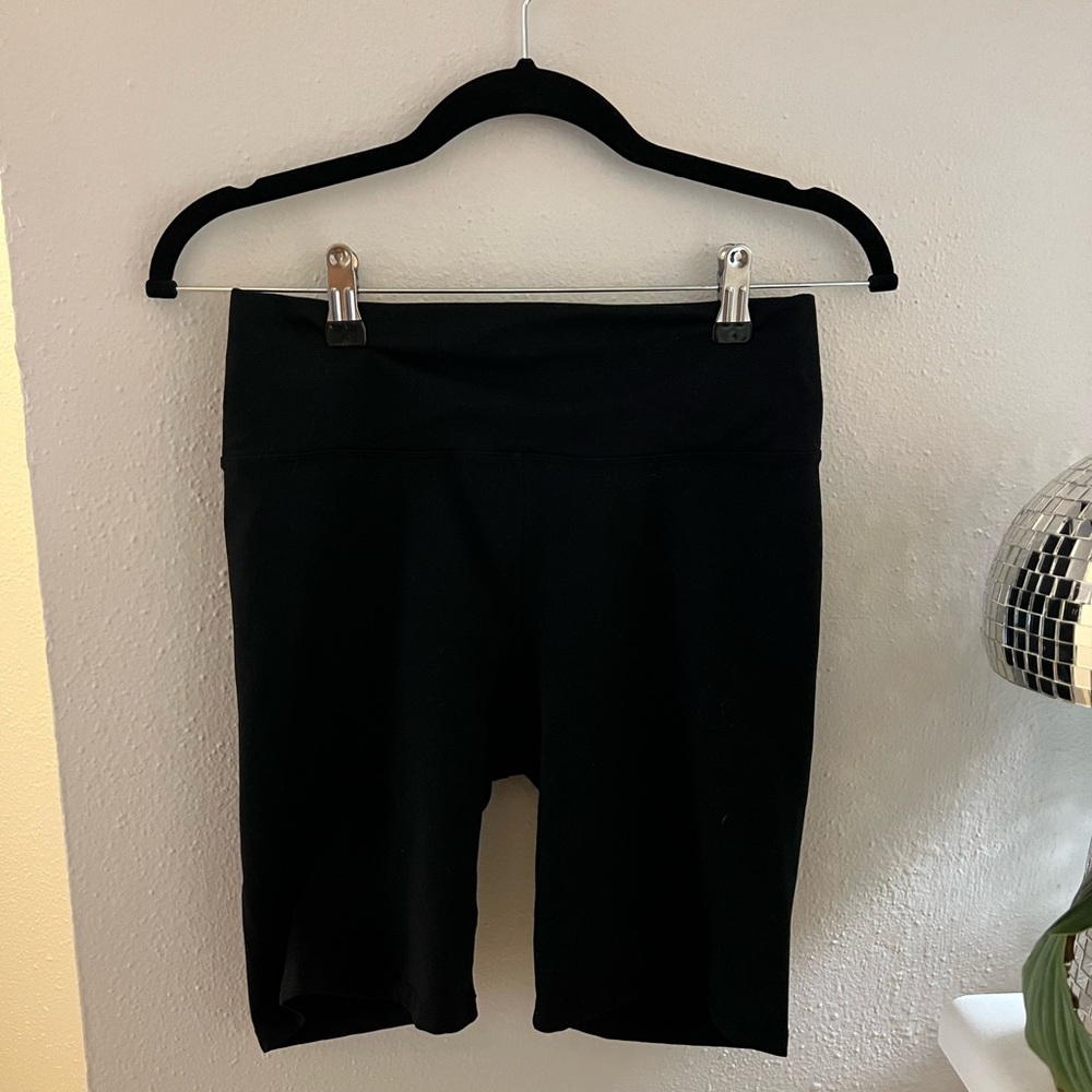 Fabletics powerhold short